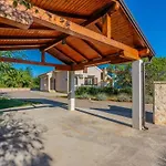 Suric By Interhome Privlaka (Zadar)