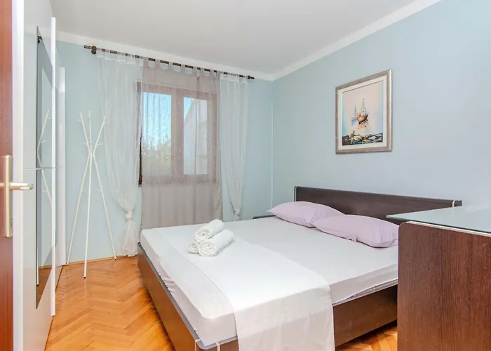 Suric By Interhome בית נופש פריבלאקה